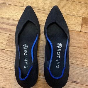 Black Rothy’s Flats (size 8)